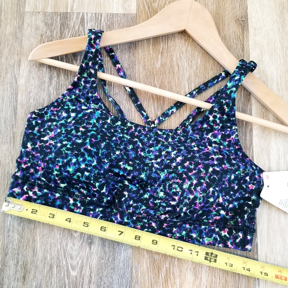 Lululemon Energy Sports Bra Seawheeze Print NWT Athleisure Activewear Yoga Gym - Picture 8 of 9